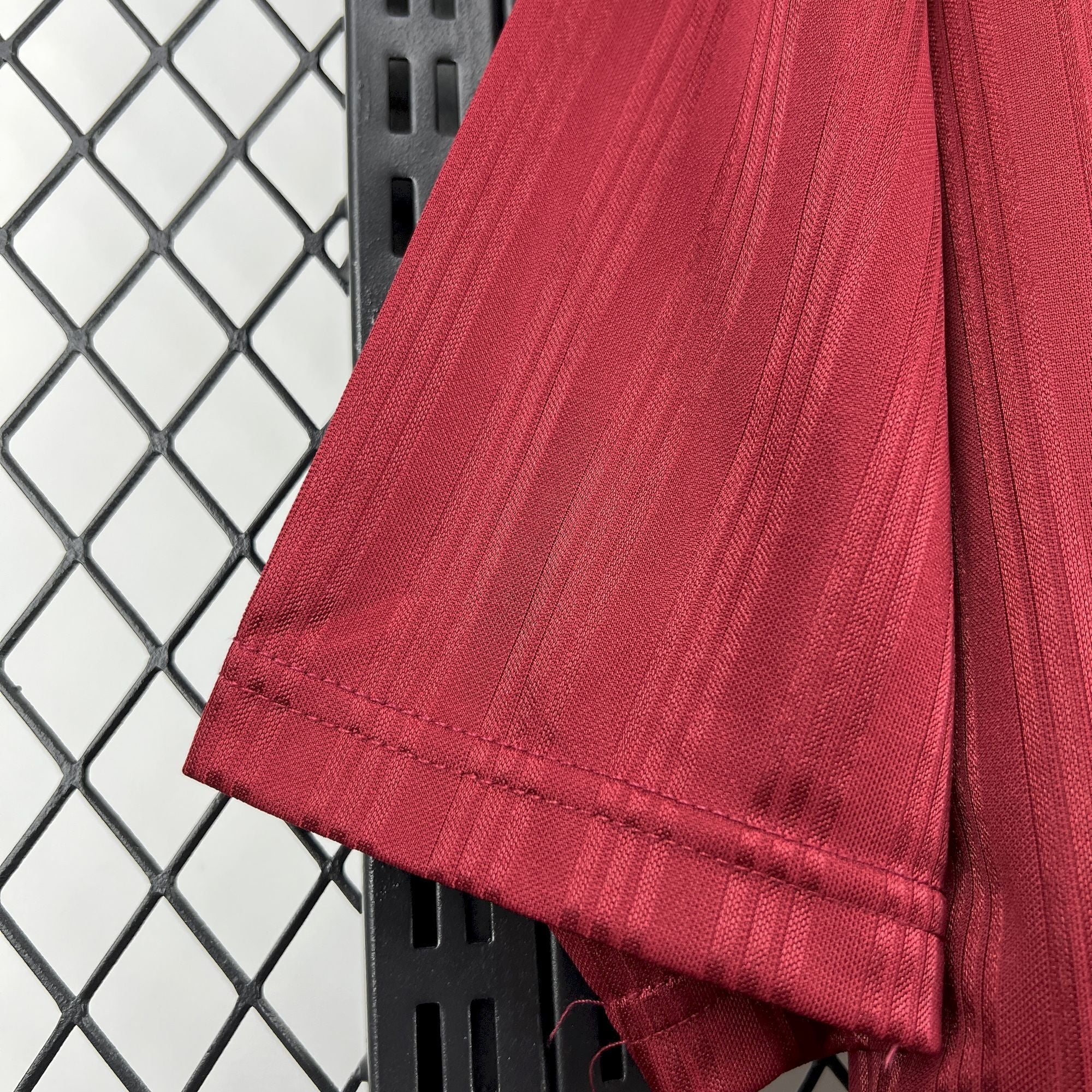 Oasis x Bolt Makers Arms 1996 Concept Jersey