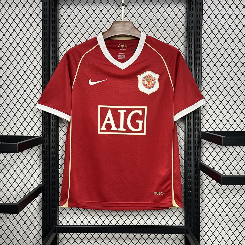Manchester United 2006/07 Home Retro Jersey
