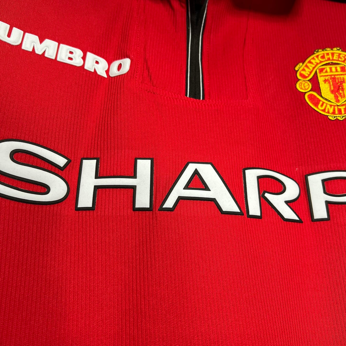 Manchester United 1998/99 Home Retro Jersey