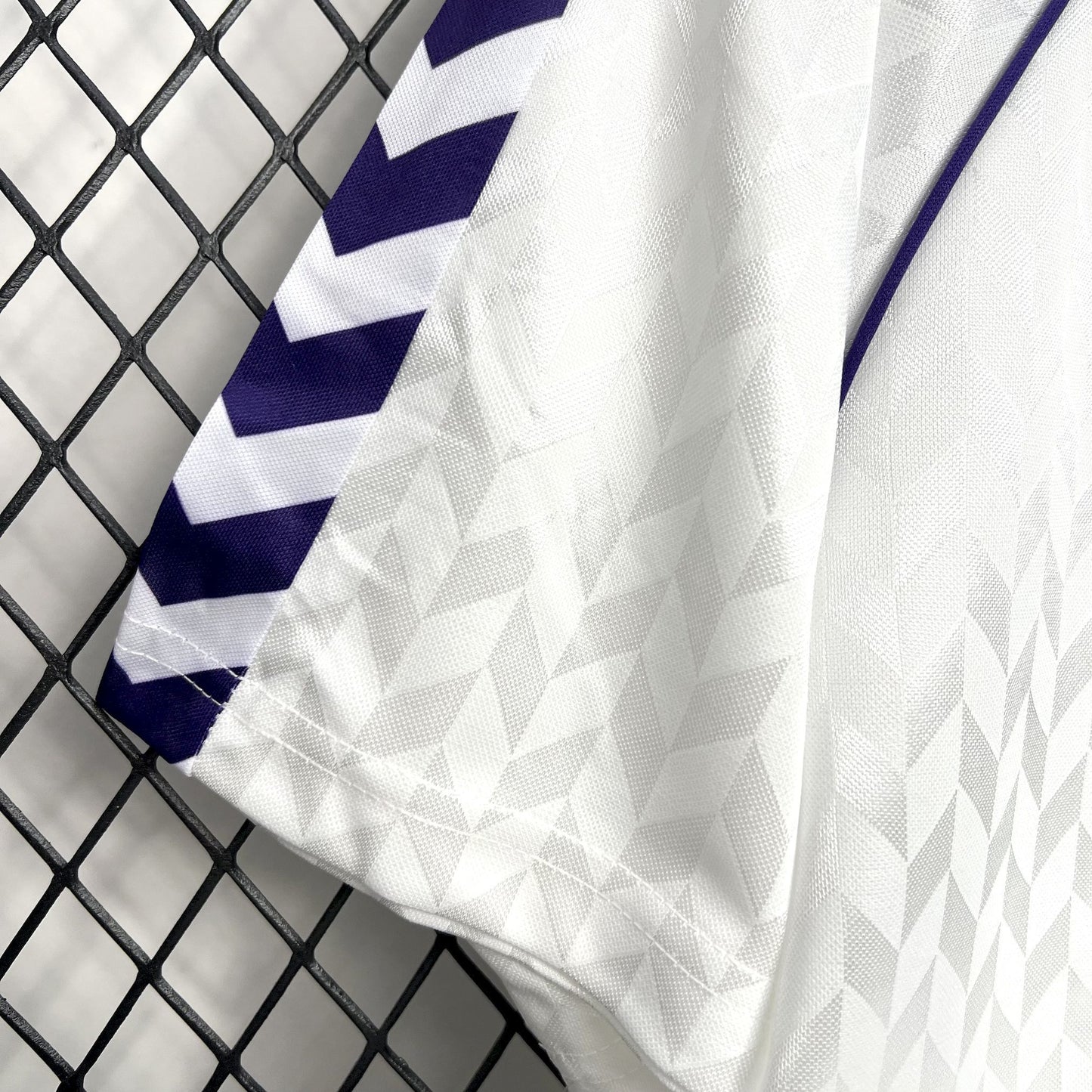 Real Madrid 1988/89 Home Retro Jersey